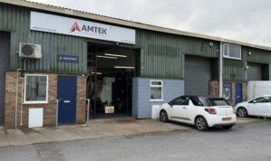 Industrial / Warehouse Unit with Part Mezzanine Storage and ample parking on busy Totnes Industrial Estate