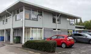 Self contained Business premises on the sought after Matford Business Park with 4 parking spaces